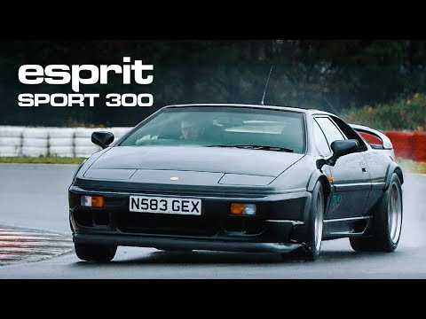 Lotus Esprit Sport 300: Wedge Of Wonder | Carfection (4K)