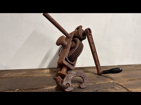 Restoration of a Soviet Winch from the 1960s.