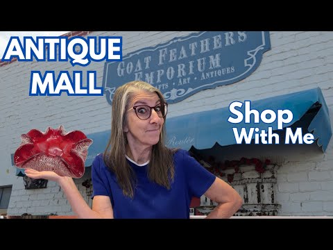 I FOUND GORGEOUS GLASS at the Antique Mall in Boulder City NV