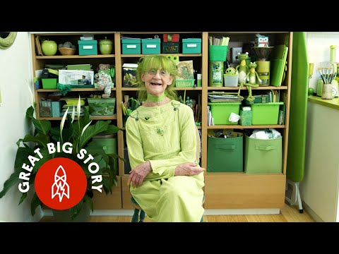 Green With Happiness: Meet the Green Lady of Brooklyn