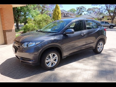 2017 Honda HR-V Review | All You Need To Know + Full In Depth Tour | AutoReview