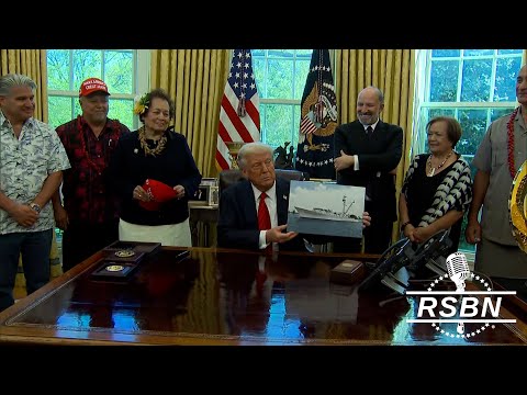 WATCH: President Trump Signs Executive Orders on Fishing Regulations - 4/17/25