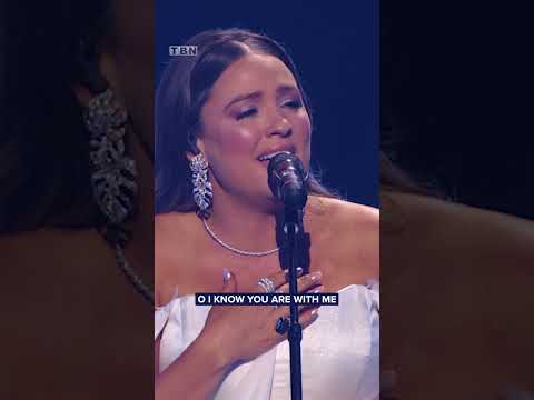 Leanna Crawford: Still Waters (Psalm 23)