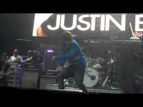 Sold out MSG one year anniversary