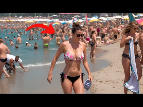 Unusual Beach Moments Caught on Camera