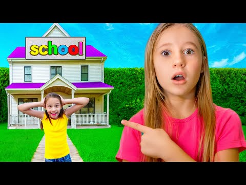 Nastya supports newcomers on the 1st day of school