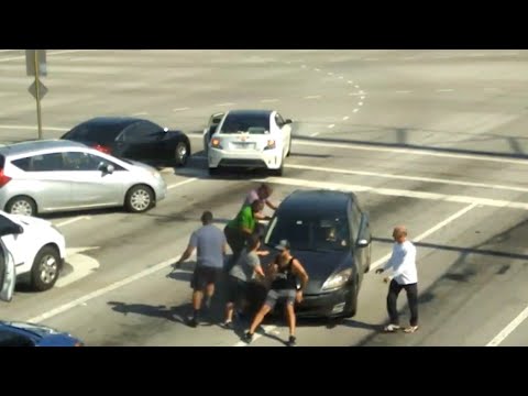 Strangers Band Together to Help Save Unconscious Driver