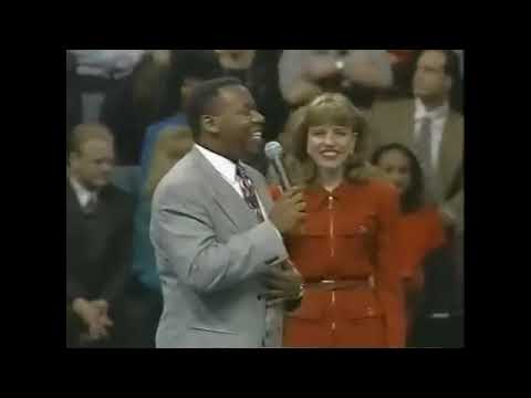 Kenneth E. Hagin Winter Bible Seminar 1997. The Word Of Knowledge.