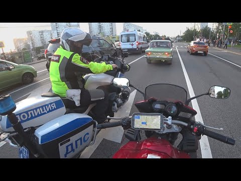 Moto Epics. Everyone is trying to beat you up