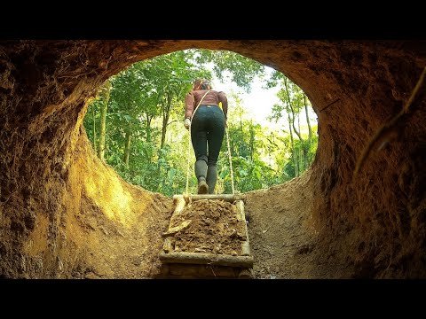 ​I Build a warm shelter deep underground—survive the winter.