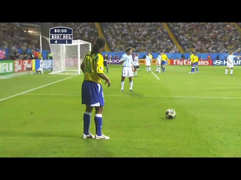 15 Times Ronaldinho Proved he Worth 1 Billion