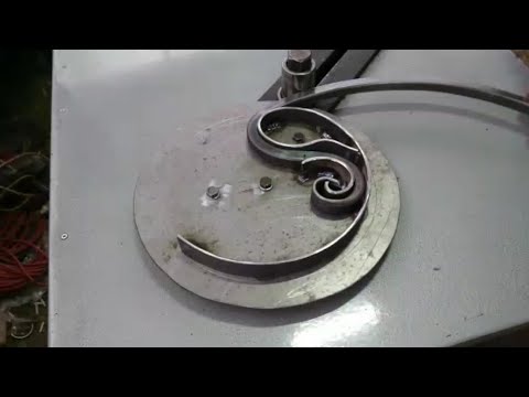 UNUSUAL "CURRENCY" (curl)