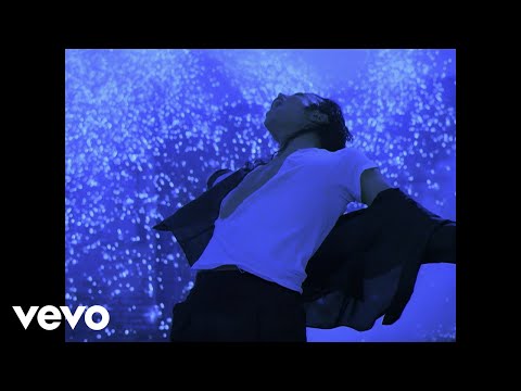 Michael Jackson - Black or White (Official Video - Upscaled)