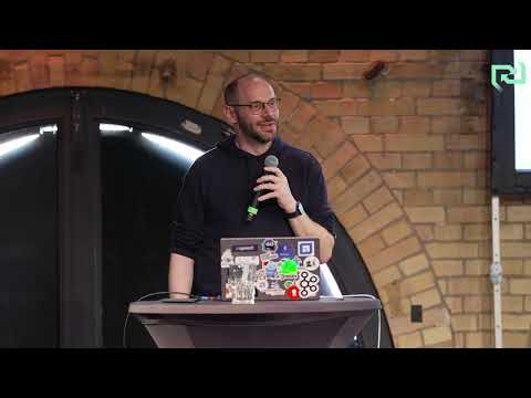 Building a Bank (with DDD, Microservices, and Autonomous Teams) - Lutz Huehnken, Florian Thiel