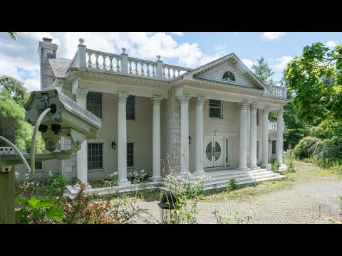 Inside the Abandoned John Gotti Mansion - Secret Rooms, Weapons, and Classic Cars