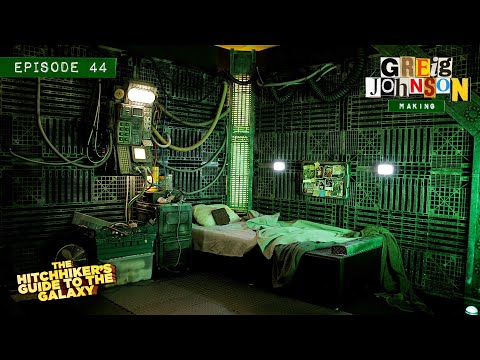 Building a spaceship set in my bedroom