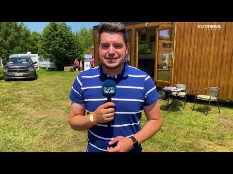 SPECIAL. Tiny House Festival, căsuțe mobile inedite. Cât costă o locuință de vacanță pe roți