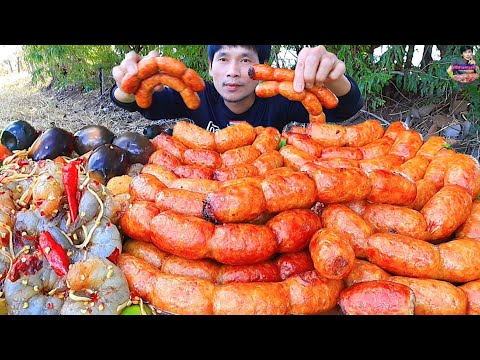ไส้กรอกอีสานตำกุ้งสดแกล้มผักสดแซ่บคักอีหลีครับพี่น้อง ASMR MUKBANG EATING SHOW#โก้อีสานพาแดก 