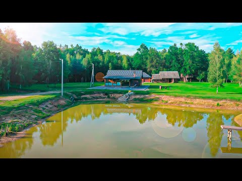 A lonely couple lives in the forest far from civilization. They breed animals and grow vegetables 🌲