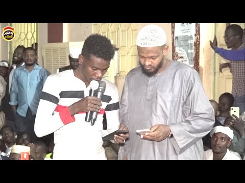 مداخل يتبنى أفكار هدامة ويدافع عن الجمهوري محمود محمد طه -مع الشيخ مزمل فقيري- 2020