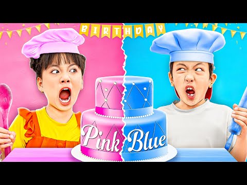تحدي تزيين الكيك باللون الوردي مقابل الأزرق! Baby Doll و Mike يتحديان صنع الكعكة