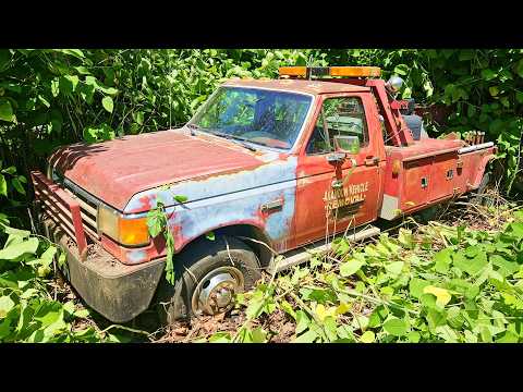 Can We SAVE This "ABANDON" JUNKYARD Ford Wrecker? Will It Run and DRIVE Again?