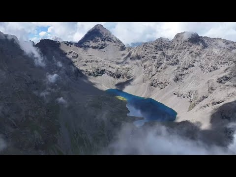 A one-day hiking trail to the highest peak of Mengtunhe Valley, Xierjisiduo, near