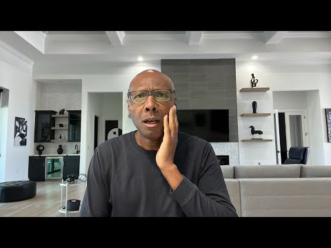 URGENT: Billionaires and Politicians Are Selling Their Stock | Do This NOW Before It’s Too Late