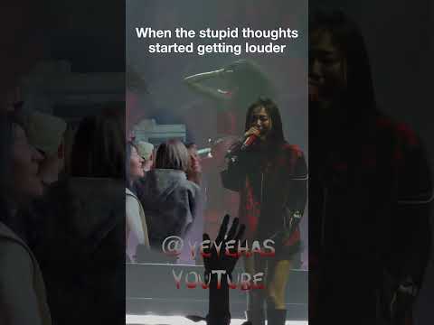 ✨JENNIE &amp; MOM CRYING AND TOUCHING MOMENT BLACKPINK COACHELLA WK2 ENDING 'STARLIGHT'