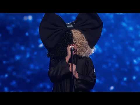 Sia Performs “Unstoppable” To Close the 2025 Breakthrough Prize Ceremony