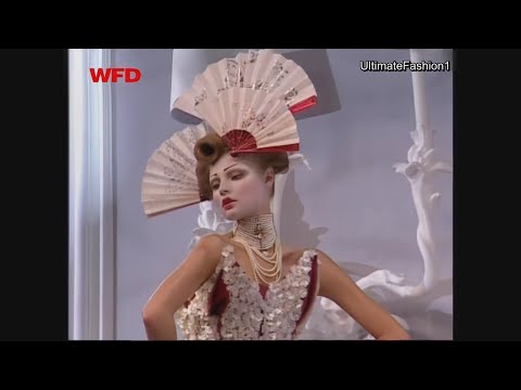 Christian Dior Haute Couture Spring Summer 2007 - backstage & full show