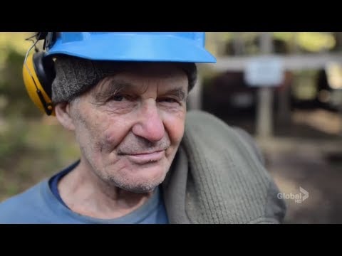 16x9 | Lasqueti: Living off the grid an hour from Vancouver