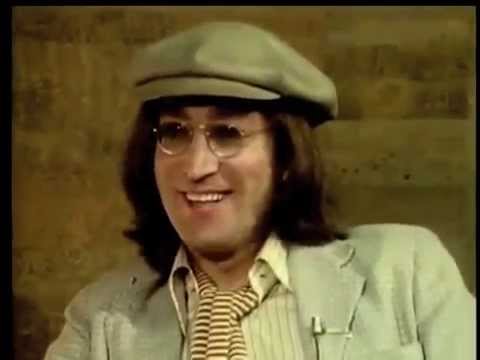 John Lennon  meets Paul McCartney