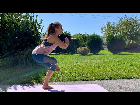 40 min Ashtanga yoga - A practice for energy and clarity