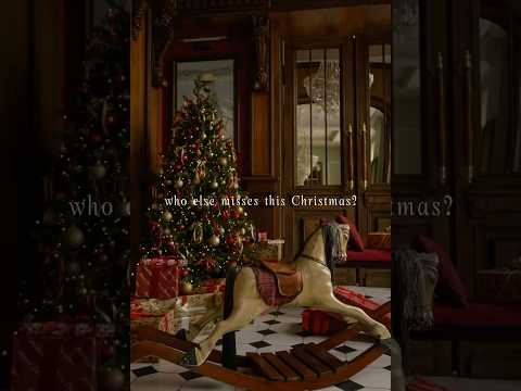 I can’t be the only one craving this old school and nostalgic Christmas again? #christmasdecoration