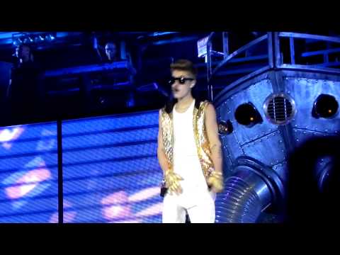 Justin Bieber Concert Entrance- Barclay Center