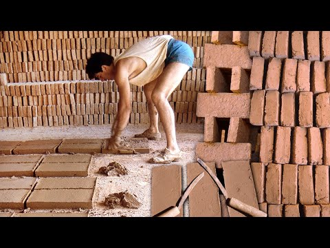LADRILLOS artesanales con agua, tierra y paja. Elaboración, secado y cocción en 1994 | Documental