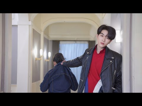 شاب وسيم بيتنمر علي بنت كيوت بعد ما دمرت حياته لكن الصدم لما بيقع في حبها وبيحاول يساعدها ملخص مسلسل