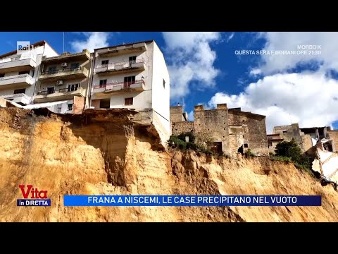 Frana di Niscemi, le immagini delle case che crollano nel vuoto - Vita in diretta 27/01/2026