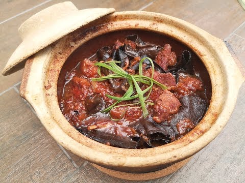Claypot Hakka Braised Pork Belly 瓦煲南乳焖炸猪肉 [MummyKim]