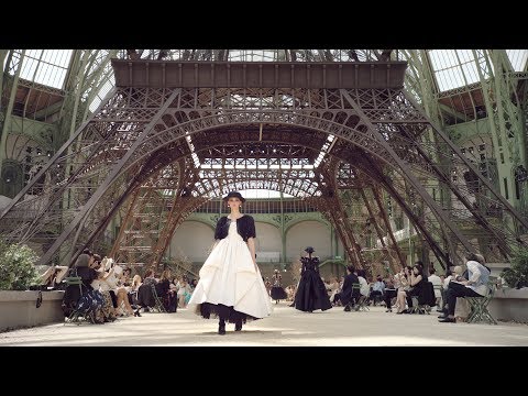 Fall-Winter 2017/18 Haute Couture Show – CHANEL Haute Couture