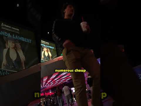 Why You NEED to Stay at The Center of the Las Vegas Strip