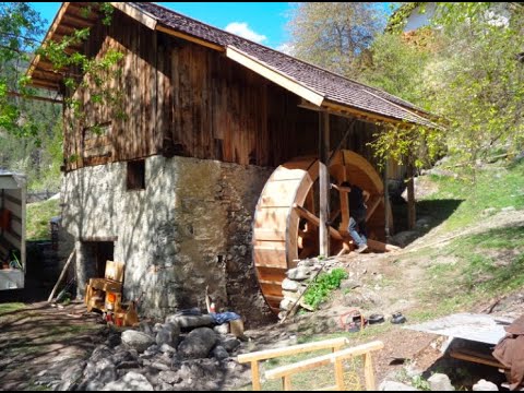 The renovation of a 500-year-old 'Augsburg' sawmill in Ried im Oberinntal.