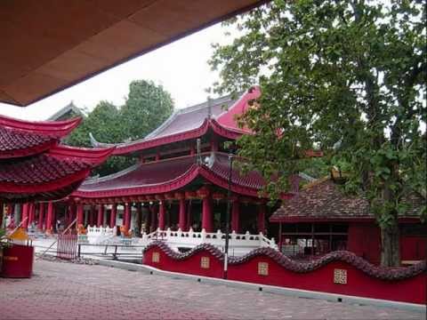 love the whole world(boom de ya da)