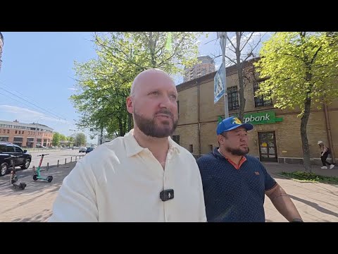 Vlogging with Bald and Bankrupt: New Camera?