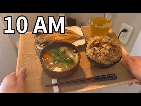 A Quiet Morning in Japan: Japanese Salaryman's Day Off Breakfast in a Tiny Apartment