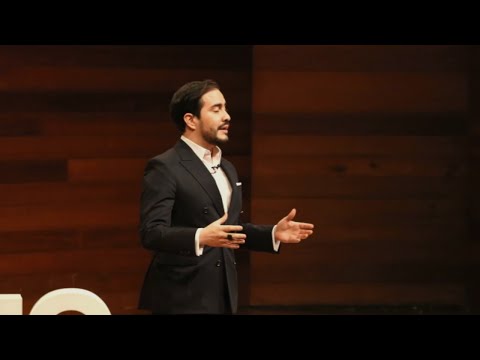 ¿Cómo se puede persuadir e influir como todo un agente 007? | Felipe Riaño Jaramillo | TEDxUTADEO