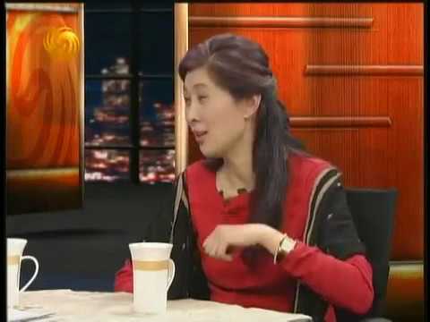 锵锵三人行20120215中国人戏路宽 说话都是在演戏 王蒙 查建英