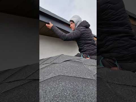 Как монтировать подшиву свесов (позоров)