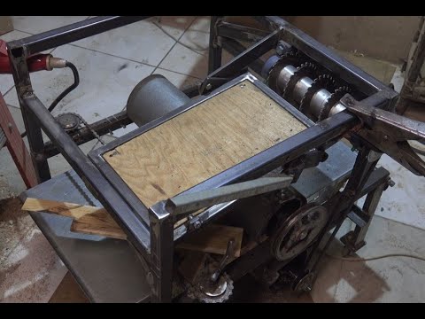Maschine zum Fingerzinken sägen/Делаем Шипорезный станок/Saw machine for finger jointing.